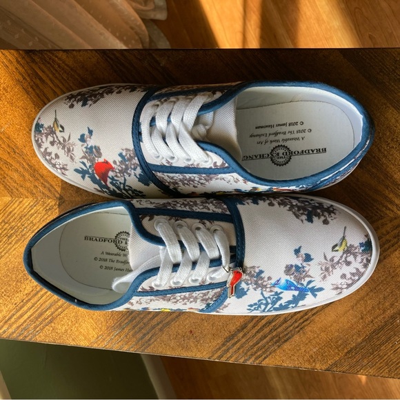 The Bradford Exchange Song’s of Spring Women’s shoes - Picture 13 of 13